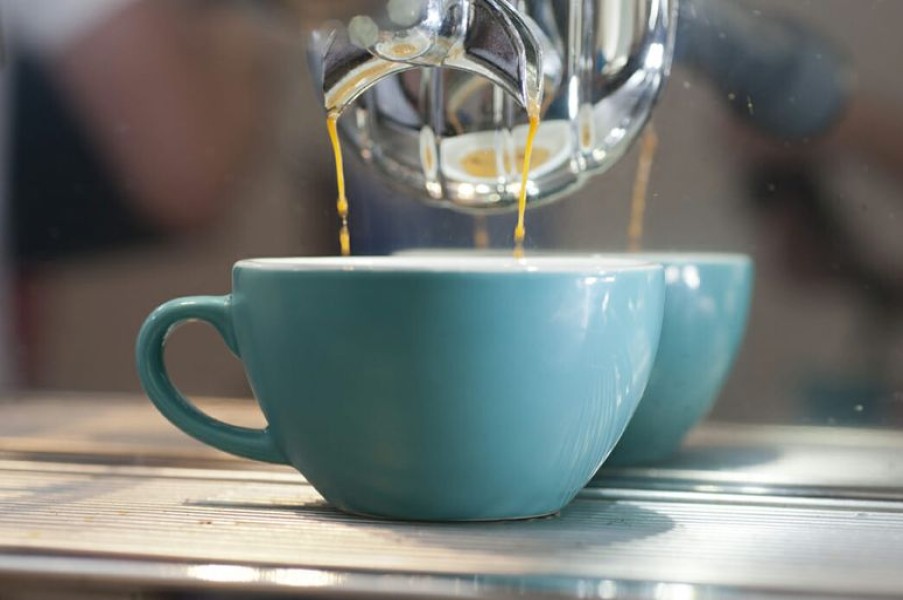 Cappuccino Kopjes Mokken Fabriek | Egg Cappuccino Kop 20 Cl. Teal
